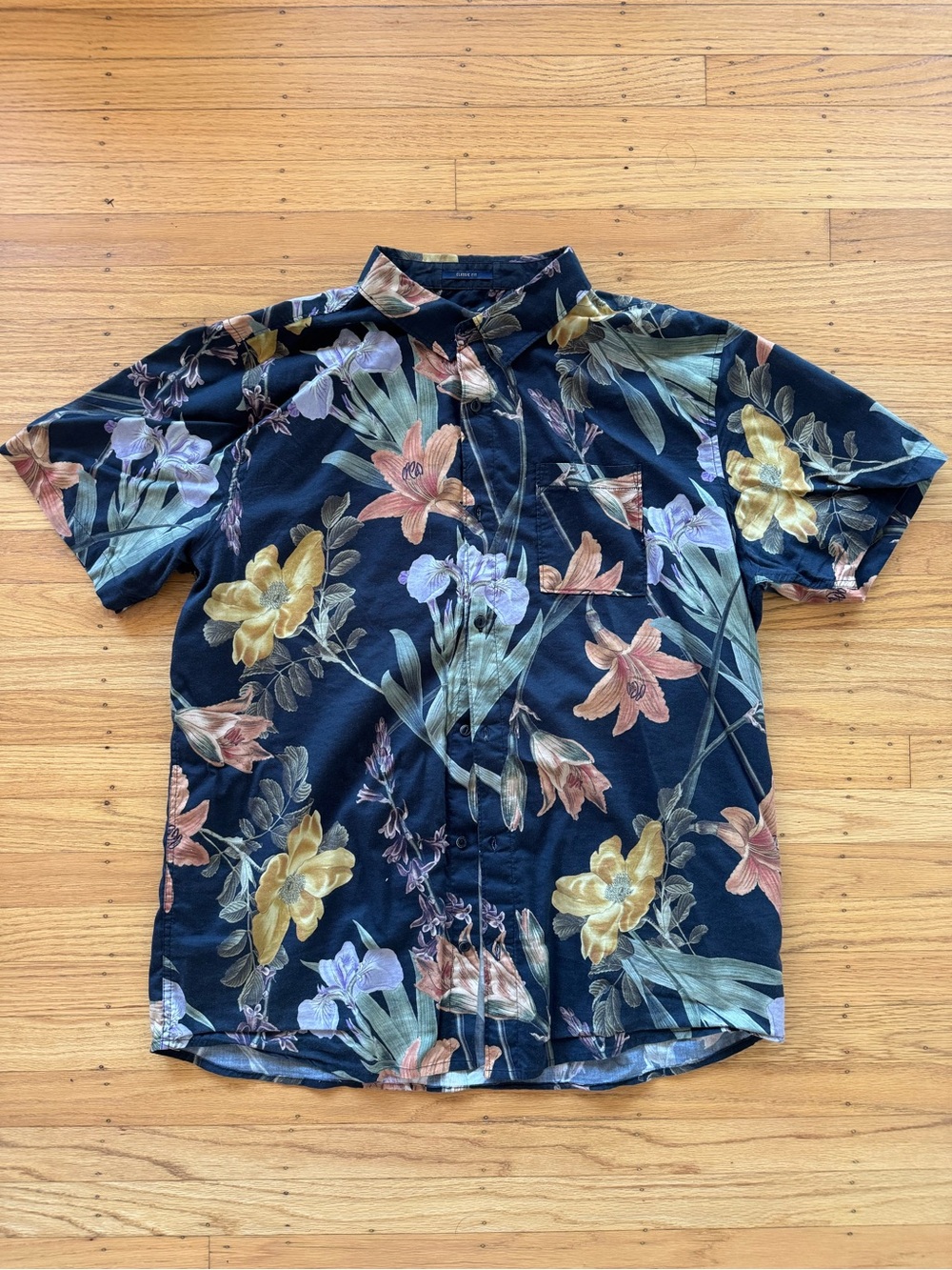 Roark Viscose Rayon Floral Hawaiian Black Button Shirt Men’s XL